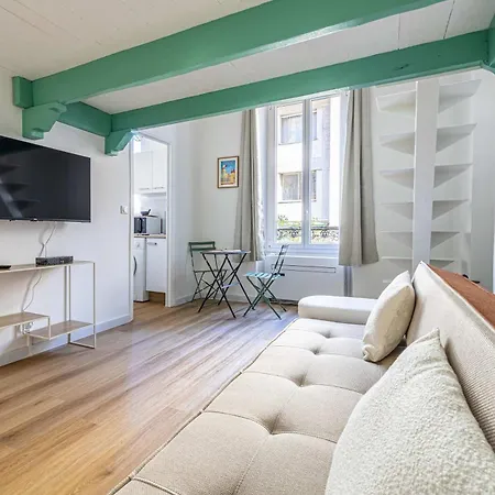 Apartment Le Petit Palais Avec Mezzanine De Charme Au Coeur De